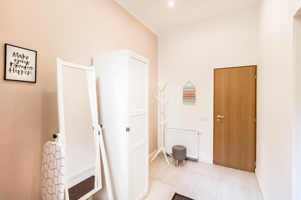 Bpr Paulay Cozy Apartment บูดาเปสต์ ภายนอก รูปภาพ