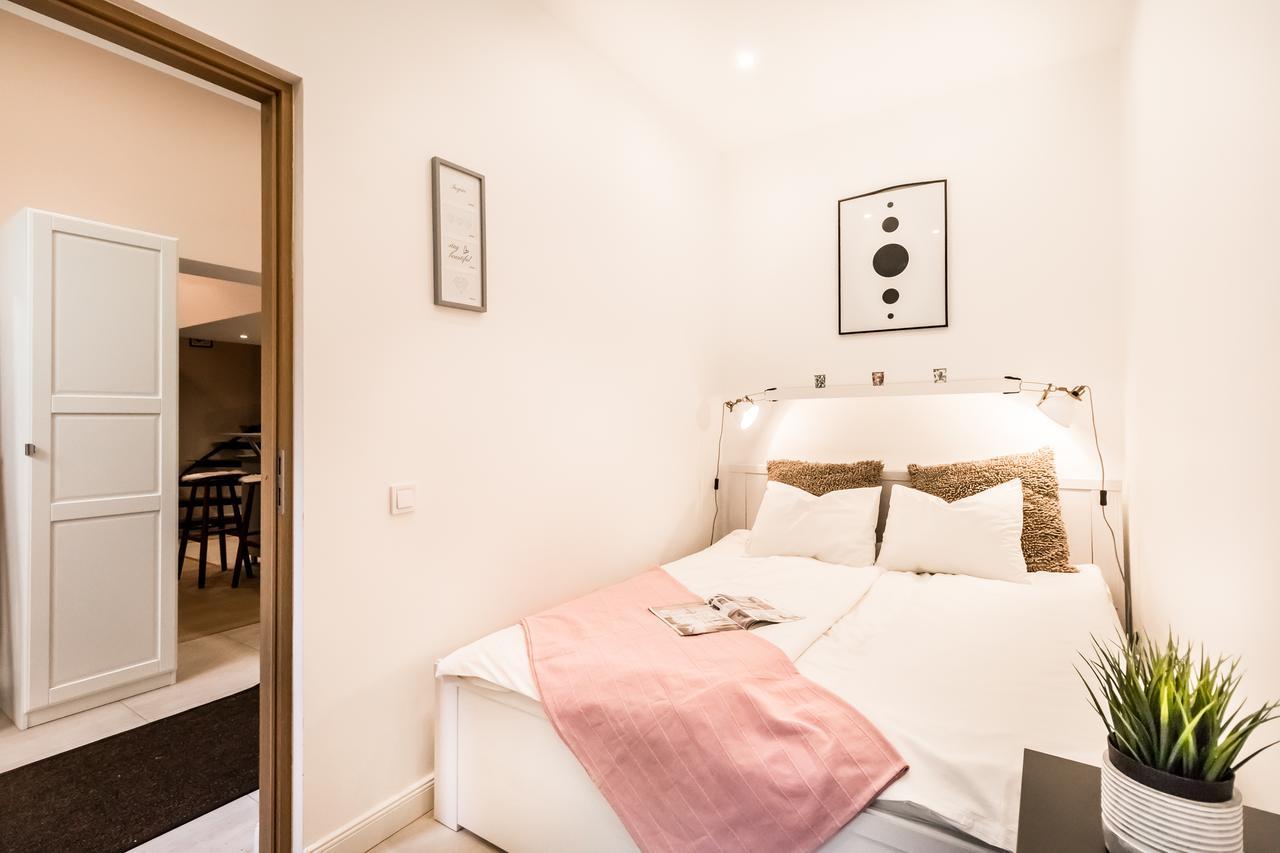 Bpr Paulay Cozy Apartment บูดาเปสต์ ภายนอก รูปภาพ